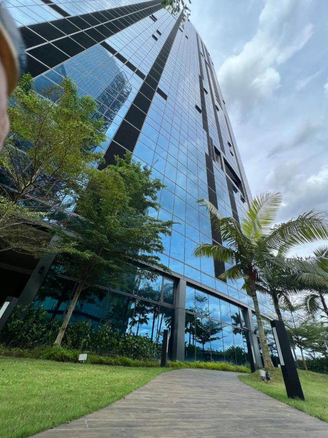 Paradise Suites At Eaton Klcc